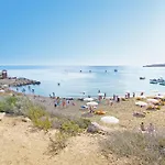 Willa Ingrid Ajia Napa