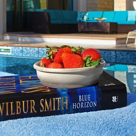 Ingrid ヴィラ アヤナパ